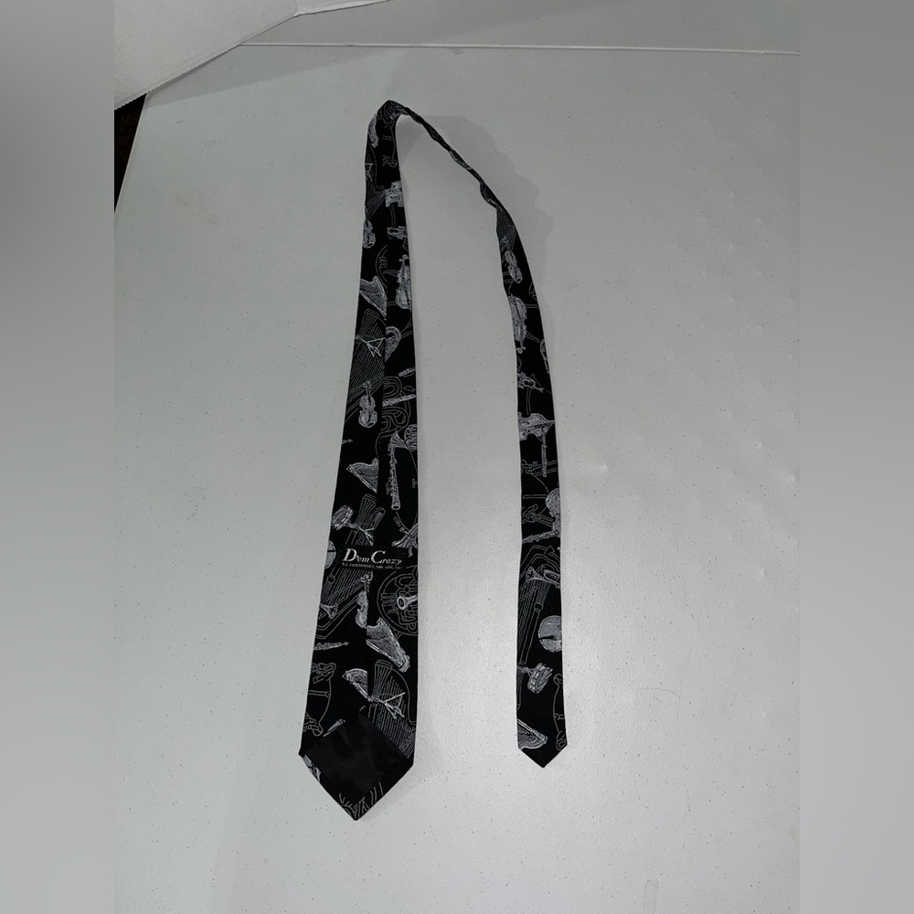 NIBag Musical Instrument Patterned Tie - Picture 3 of 4